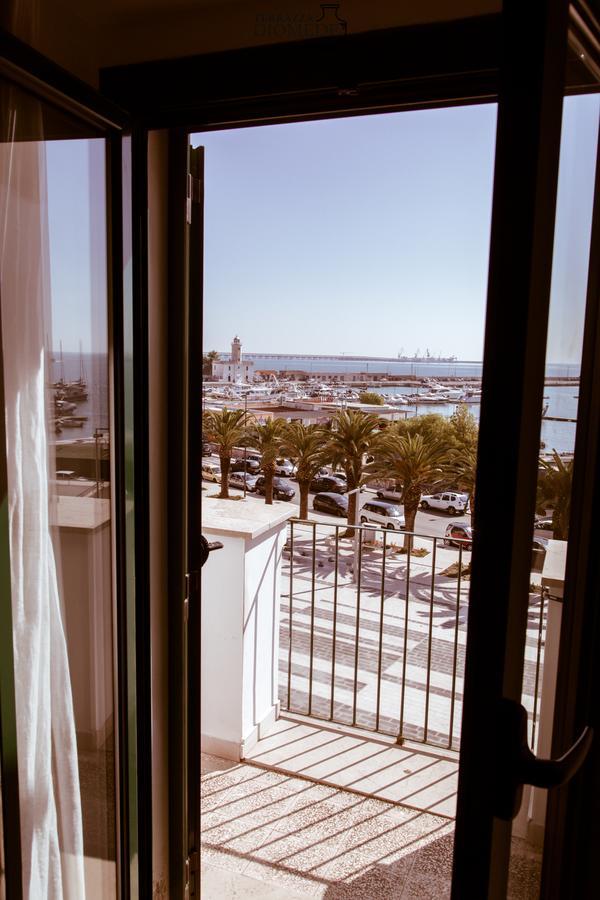 Terrazza Diomede- Manfredi Homes & Villas Manfredonia Buitenkant foto